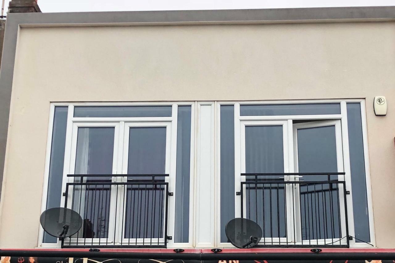 Boutique Blackpool 2 Bed Grey Apartment Sleeps 10 Экстерьер фото